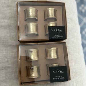 NIB Set of 8 Gold Napkin Rings